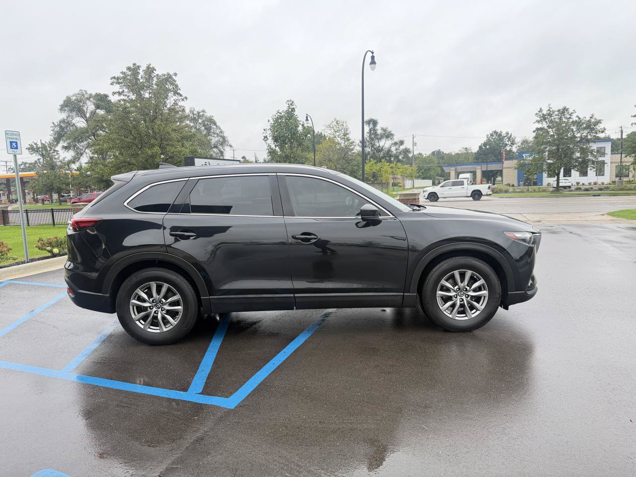 Used 2019 MAZDA CX-9 Touring AWD/4WD image 4