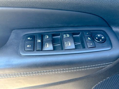 Used 2020 Jeep Grand Cherokee Overland image 17