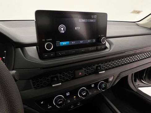 Used 2025 Honda Accord SE image 3