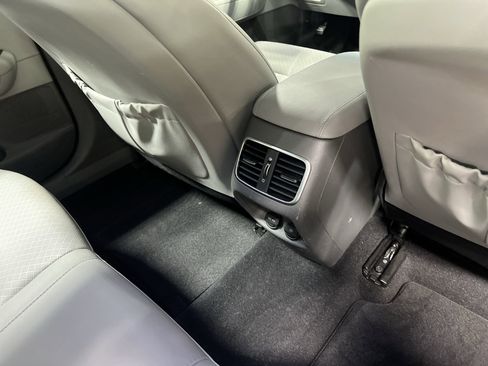 Used 2017 Kia Optima EX w/ Premium Package image 21