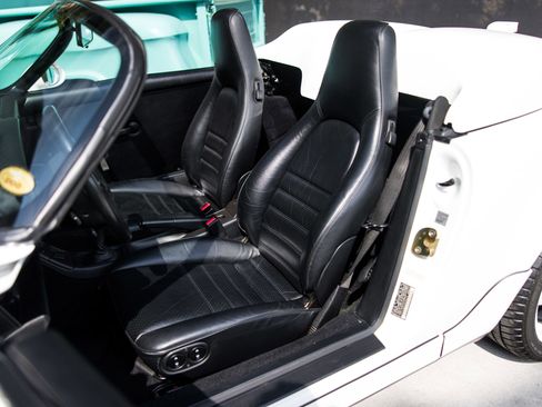 Used 1994 Porsche 911 Speedster image 22