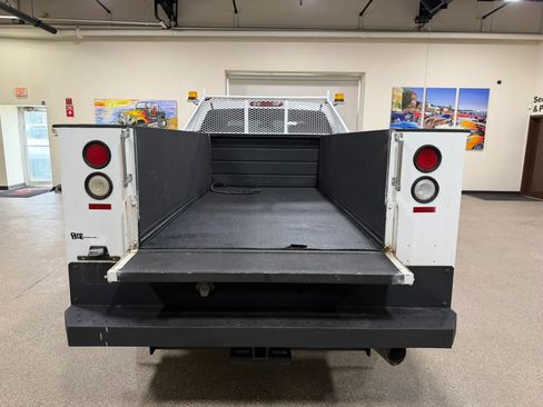 Used 2014 GMC Sierra 3500 W/T w/ Snow Plow Prep Package AWD/4WD image 20