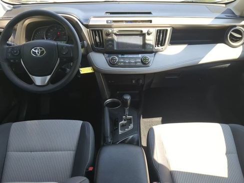Used 2013 Toyota RAV4 XLE AWD/4WD image 14