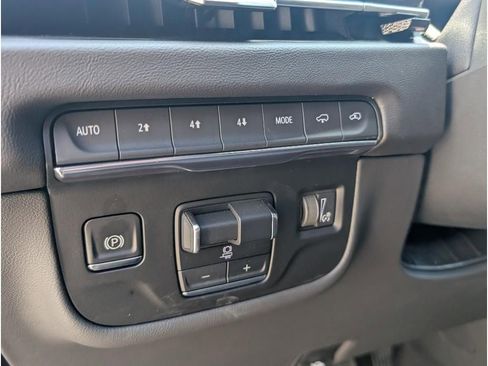 New 2025 Cadillac Escalade Sport w/ Touring Package image 18