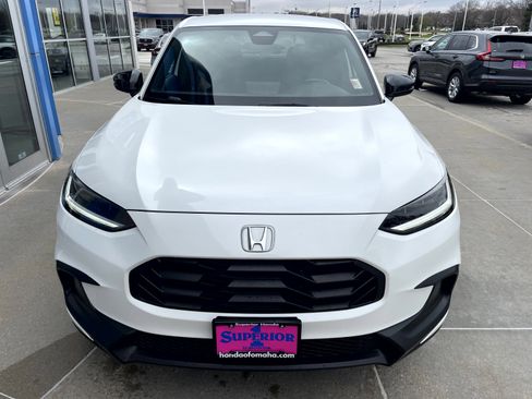 Used 2023 Honda HR-V Sport image 5