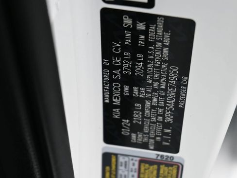 Used 2024 Kia Forte GT-Line image 17