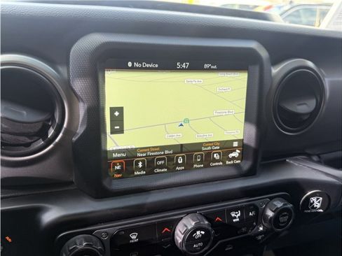 Used 2021 Jeep Wrangler Unlimited Sport AWD/4WD image 45