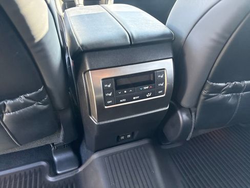 Used 2023 Lexus GX 460 Premium w/ Premium Plus Package AWD/4WD image 21