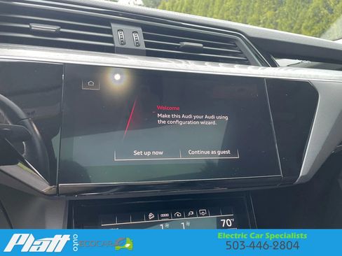 Used 2021 Audi e-tron Premium image 26