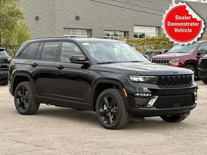 New 2025 Jeep Grand Cherokee Limited w/ Black Appearance Package