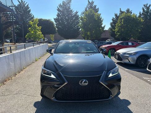 Used 2022 Lexus ES 350 F Sport w/ Accessory Package 2 FWD image 4