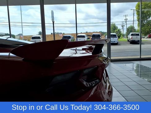 Used 2025 Chevrolet Corvette Stingray Premium Cpe w/ Z51 Performance Package RWD image 12