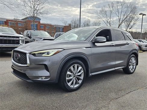 Used 2021 INFINITI QX50 Luxe image 4