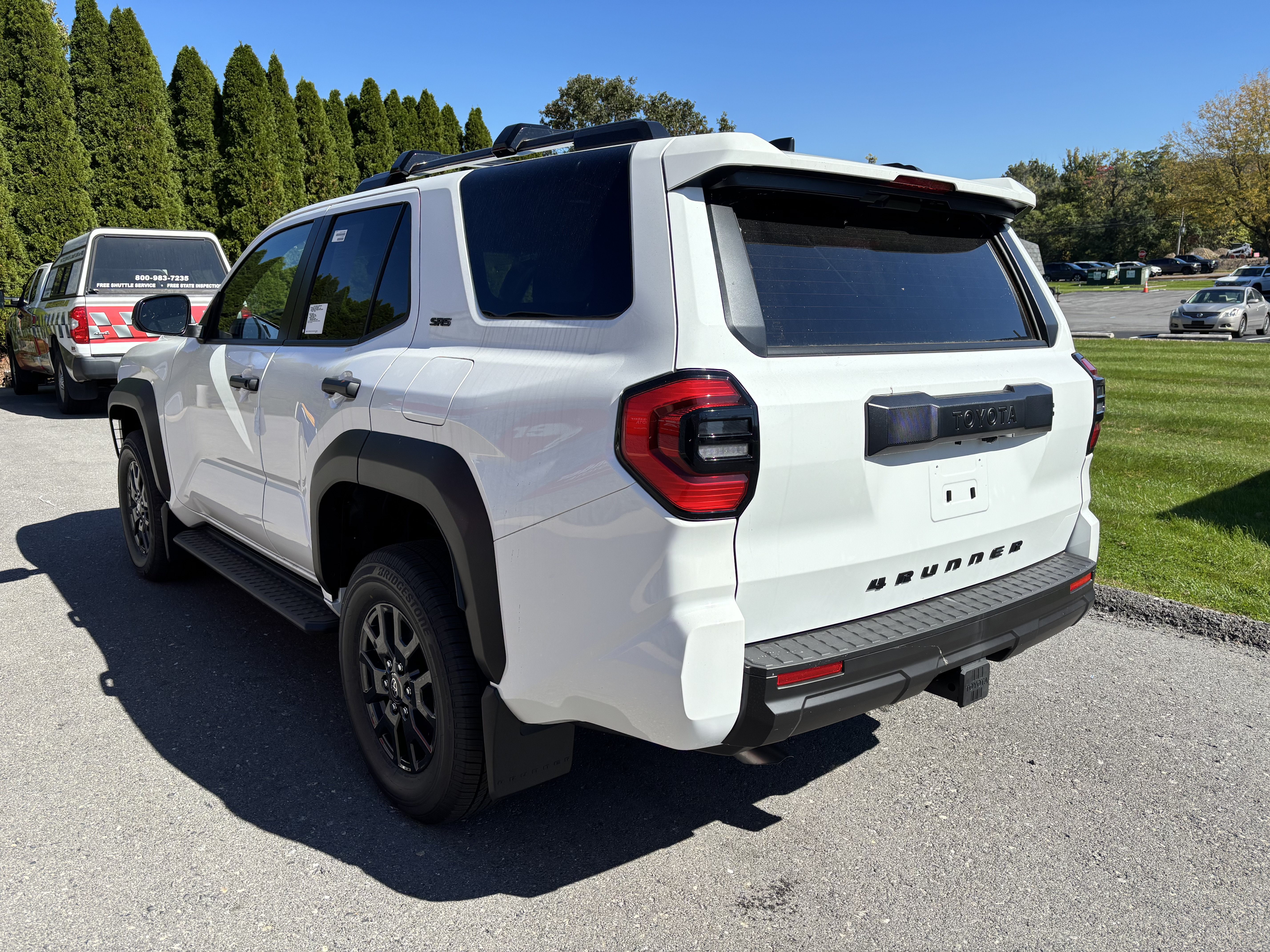 Used 2026 Toyota 4Runner SR5 AWD/4WD image 6