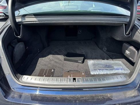 Used 2023 Genesis G90 3.5T AWD/4WD image 7