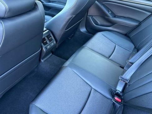 Used 2022 Honda Accord Sport image 12