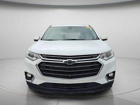 Used 2021 Chevrolet Traverse LT w/ LT Premium Package FWD image 4