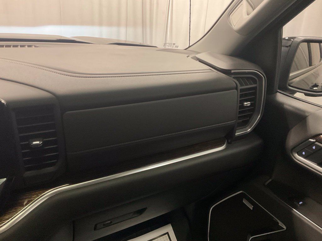 Used 2026 GMC Sierra 1500 Elevation w/ Elevation Premium Package AWD/4WD image 25