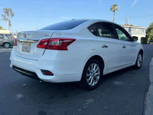 Used 2019 Nissan Sentra SV FWD image 11