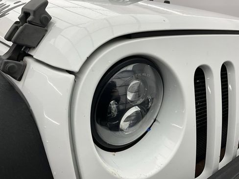 Used 2013 Jeep Wrangler Unlimited Sport image 20