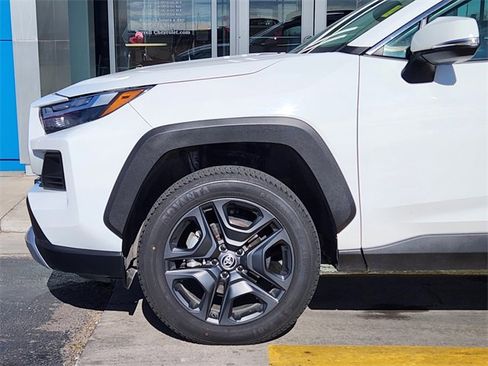 Used 2024 Toyota RAV4 Adventure image 9