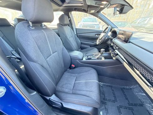 Used 2023 Honda Accord Sport image 25