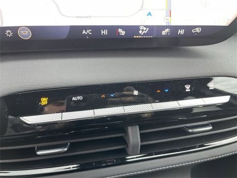 New 2026 Buick Enclave Preferred w/ Power Package image 19