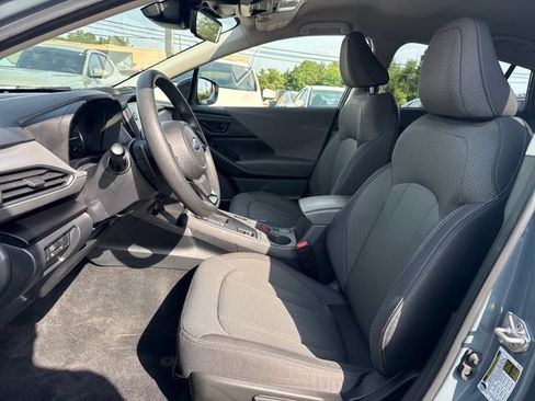 Used 2024 Subaru Crosstrek 2.0i Premium AWD/4WD image 9