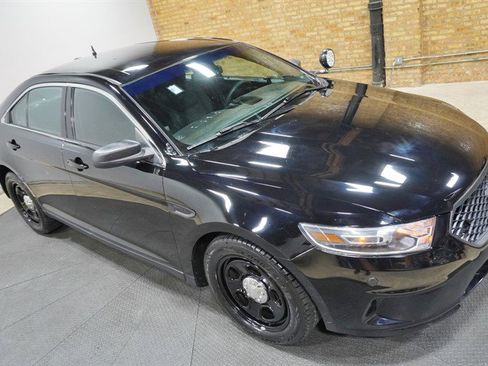 Used 2018 Ford Taurus Police Interceptor AWD image 7