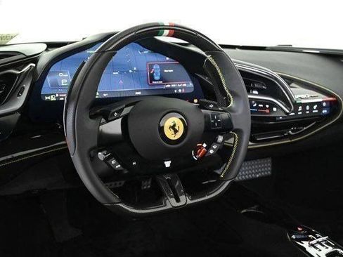 Used 2024 Ferrari SF90 Spider image 13
