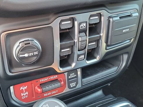 New 2026 Jeep Wrangler Unlimited Rubicon image 31