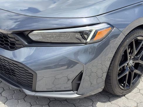 Certified 2025 Honda Civic Sport image 14