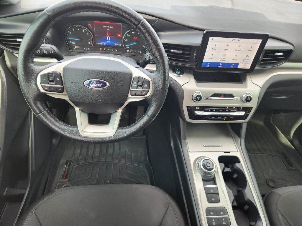 Used 2021 Ford Explorer XLT RWD image 25