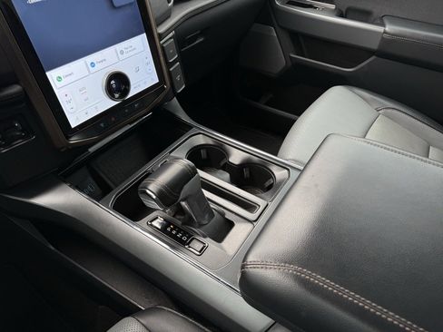 Certified 2022 Ford F150 Lightning Lariat w/ Equipment Group 511A High image 20