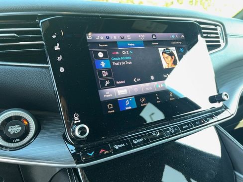 Used 2023 Jeep Wagoneer L Series II image 19