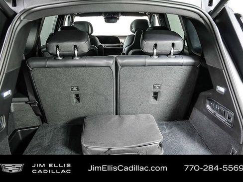 Certified 2026 Cadillac Vistiq Luxury AWD/4WD image 27