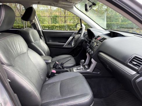 Used 2014 Subaru Forester 2.5i Limited image 15