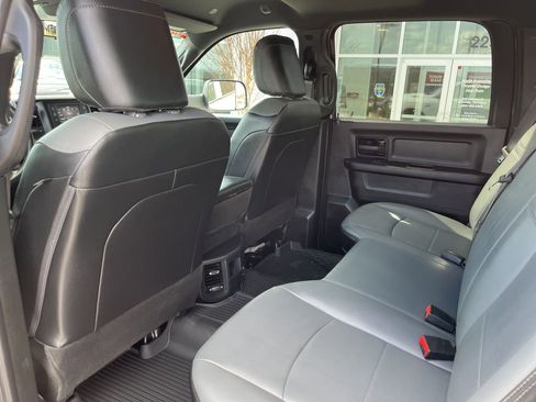 Used 2022 RAM 3500 Tradesman image 15