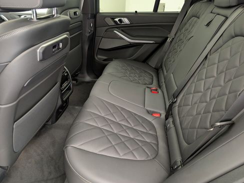 New 2026 BMW X5 M60i w/ Executive Package image 15