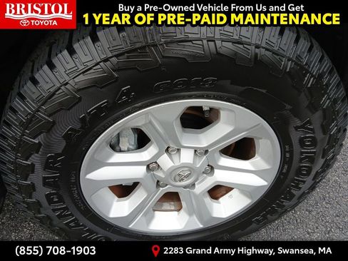 Used 2018 Toyota 4Runner SR5 Premium image 11