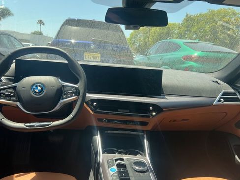 Certified 2025 BMW i4 xDrive40i AWD/4WD image 11