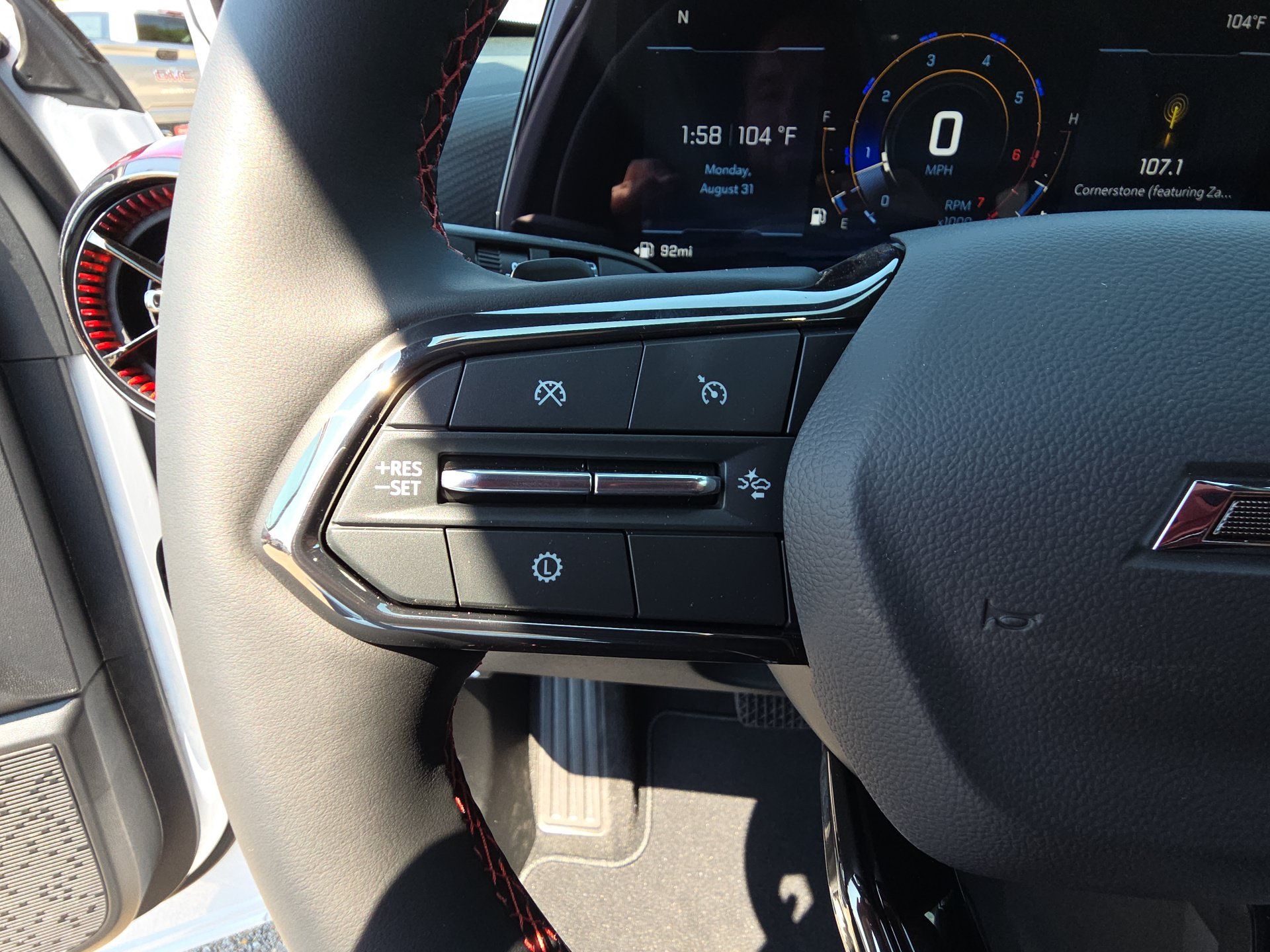 New 2027 Chevrolet Equinox RS FWD image 18
