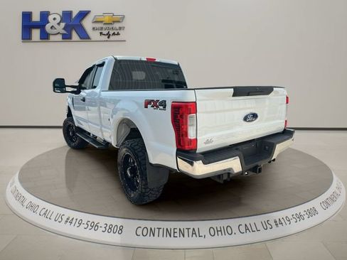 Used 2019 Ford F250 XL w/ STX Appearance Package AWD/4WD image 4