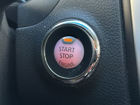 Used 2016 Nissan Altima 2.5 SV image 21