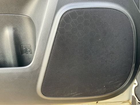 Used 2022 Toyota 4Runner SR5 Premium image 54