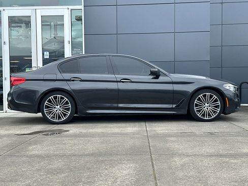 Used 2018 BMW 540i image 2