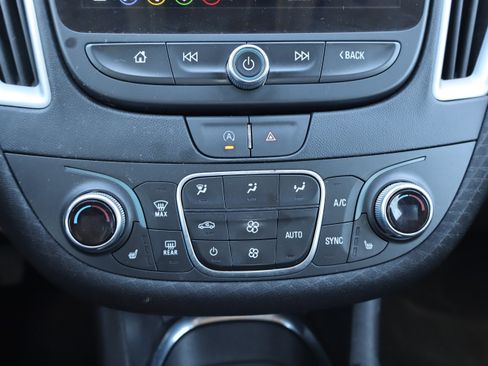 Used 2024 Chevrolet Malibu LT image 27