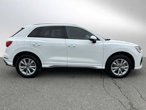 New 2025 Audi Q3 2.0T Premium Plus image 2