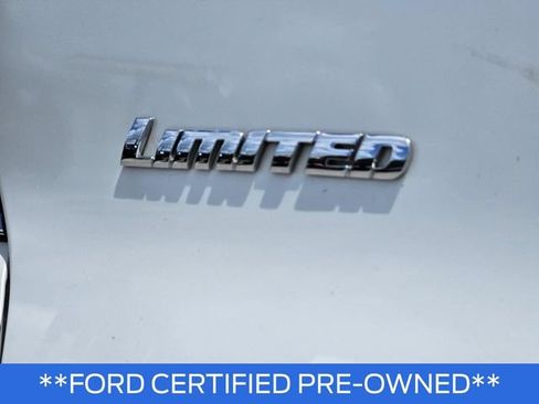Used 2019 Toyota 4Runner Limited AWD/4WD image 8