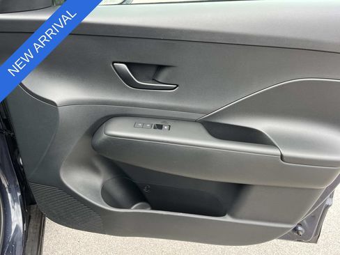 Used 2024 Hyundai Kona SEL AWD/4WD image 22